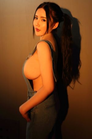 国产肉体XXXX裸体XXX药_BD英语在线播放观看