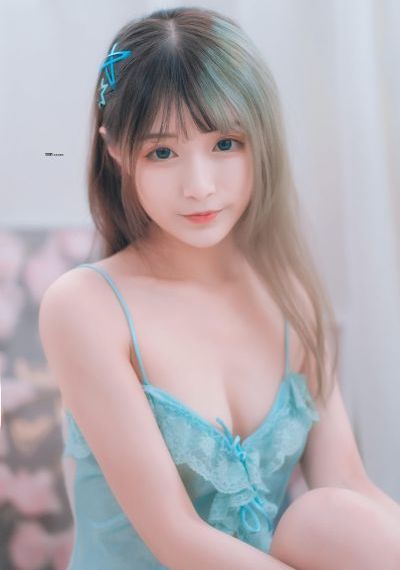 日本丰满sHe精HD_4K电影免费在线