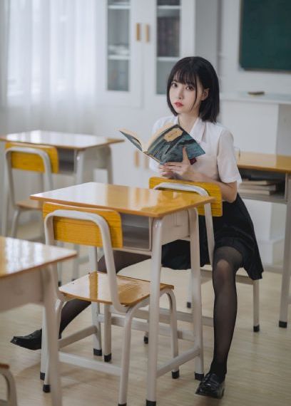 999久久久_BD韩语超清免费观看