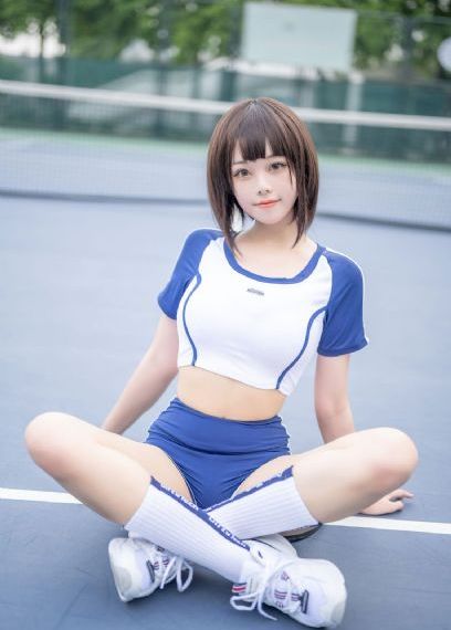 有钱人包养两个漂亮骚妇拍啪啪视频_剧情片手机在线观看