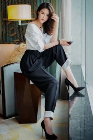 久久人妻中文字幕乱码午夜久久_完整视频大全