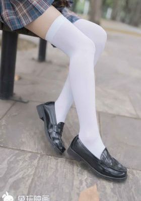 男人操女人视频网站免费看_BD英语免费高清观看